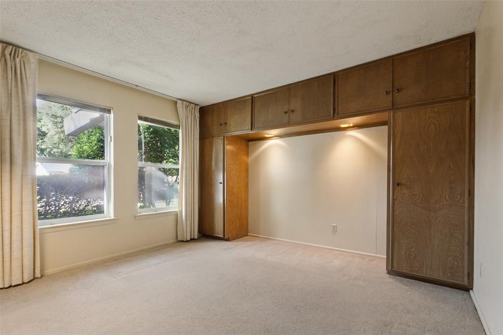 428 Sandy Trail Property Photo 2