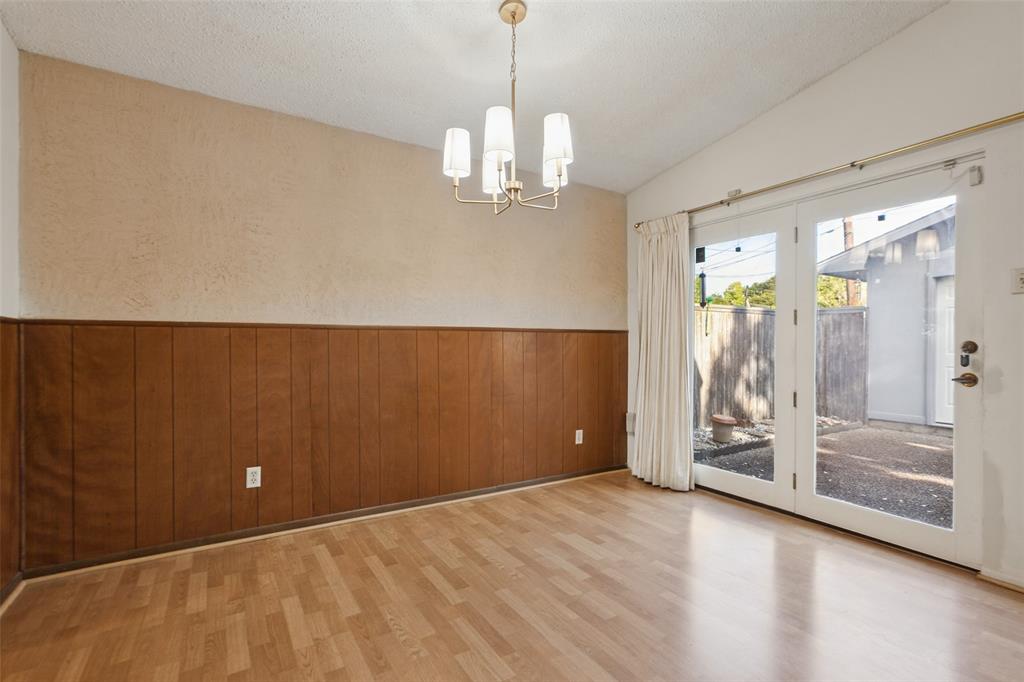 428 Sandy Trail Property Photo 9