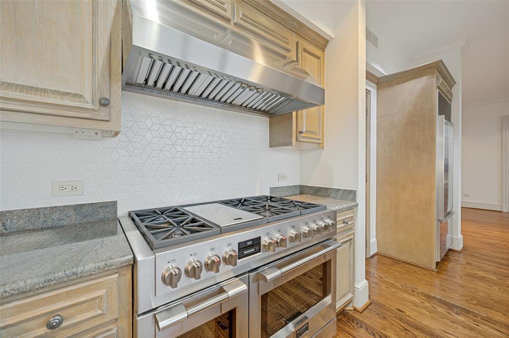 3505 Turtle Creek Boulevard 10c Property Photo 25