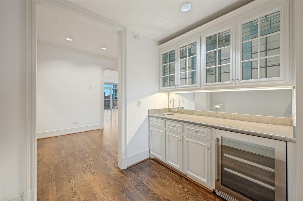 3505 Turtle Creek Boulevard 10c Property Photo 27