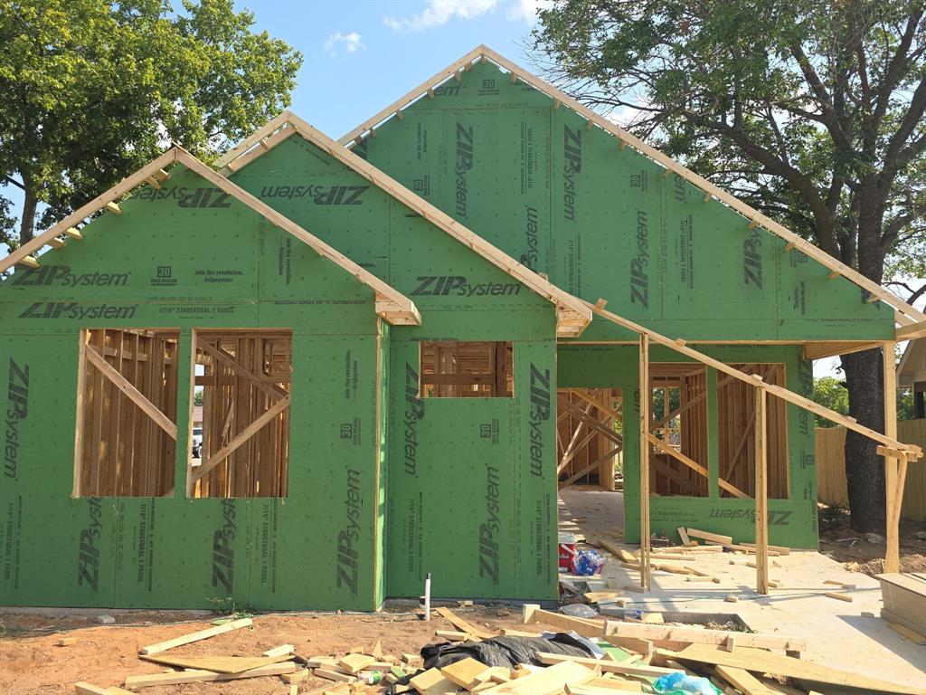 201 W Cherry Street Property Photo 9