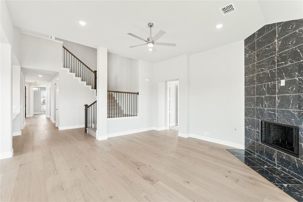 733 Serenity Lane Property Photo 11