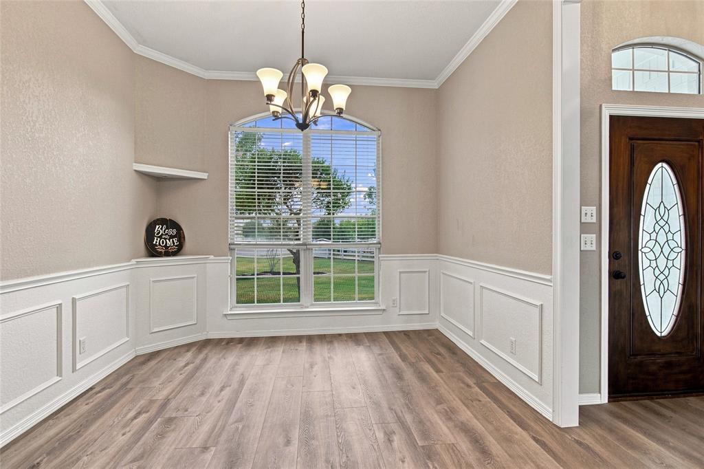 14008 Northwest Court Property Photo 8