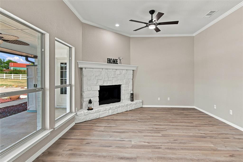 14008 Northwest Court Property Photo 16