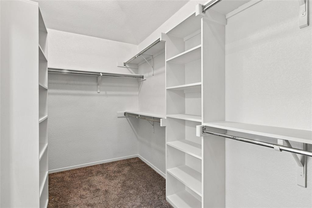 14008 Northwest Court Property Photo 22