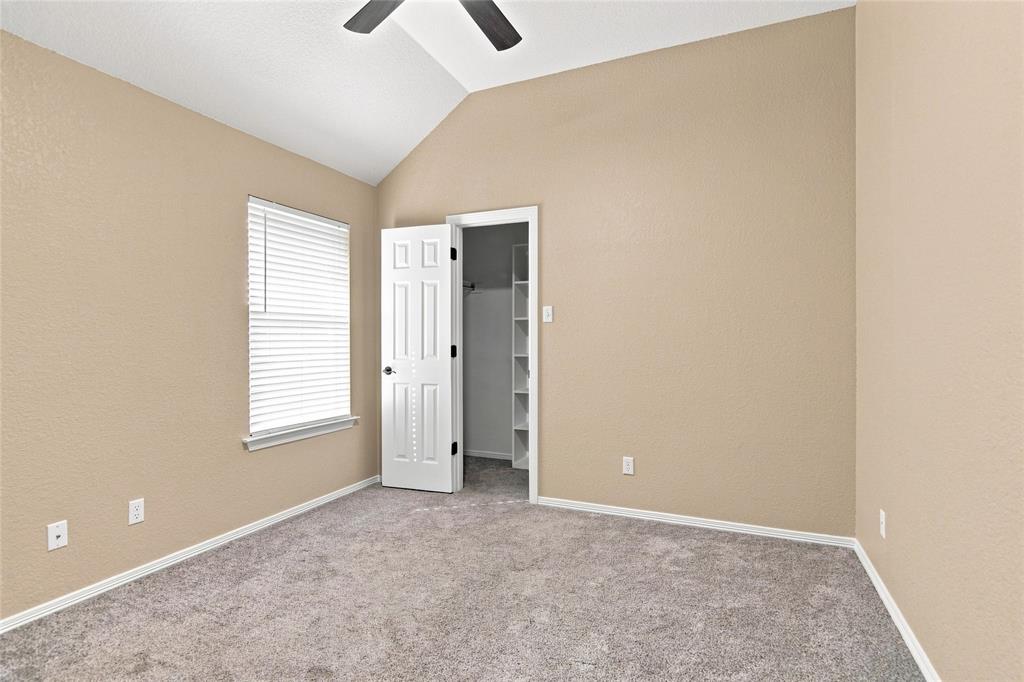 14008 Northwest Court Property Photo 24