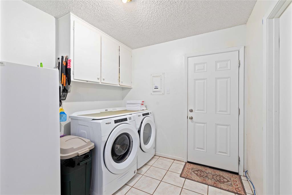 4309 9th Street Property Photo 23