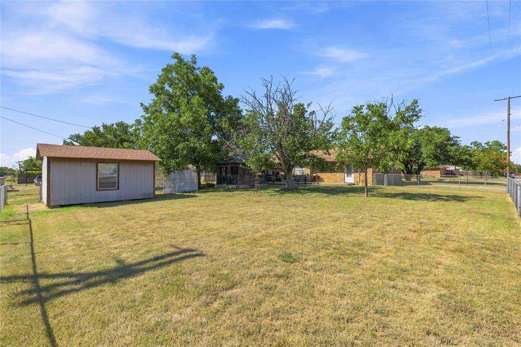 4309 9th Street Property Photo 29