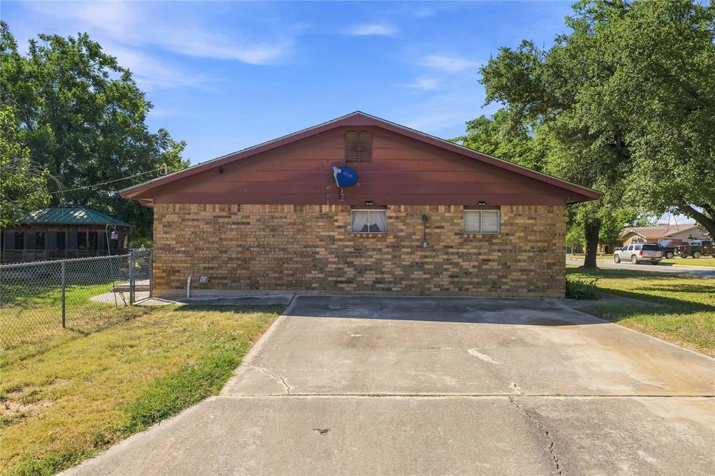 4309 9th Street Property Photo 31