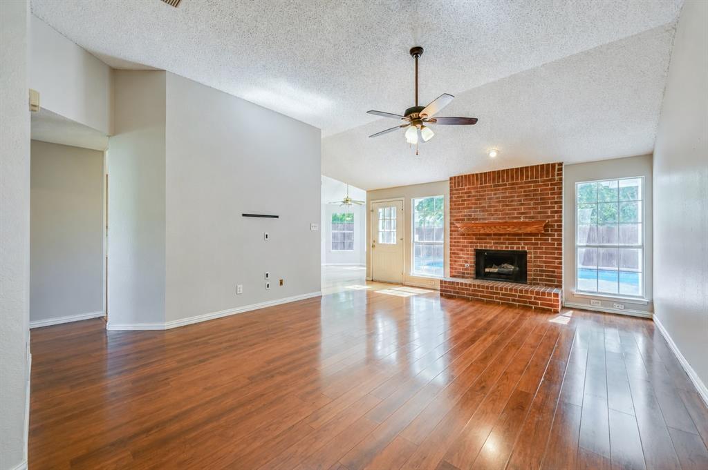 5301 Rio Bravo Drive Property Photo 4
