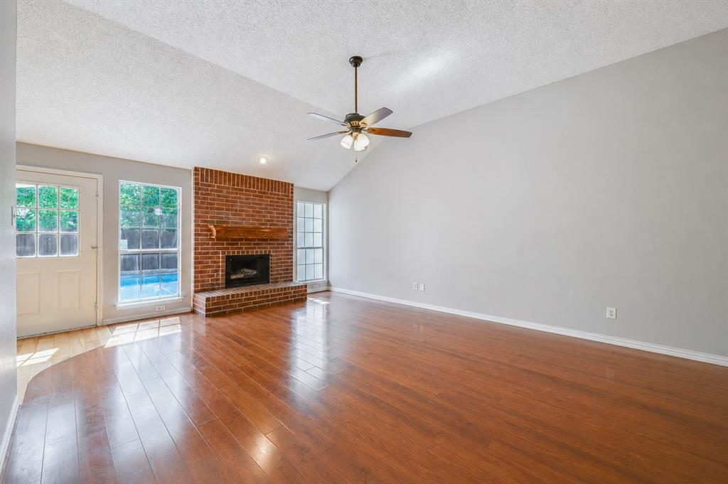 5301 Rio Bravo Drive Property Photo 7