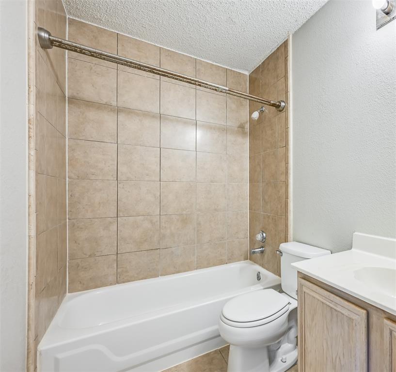 5301 Rio Bravo Drive Property Photo 14