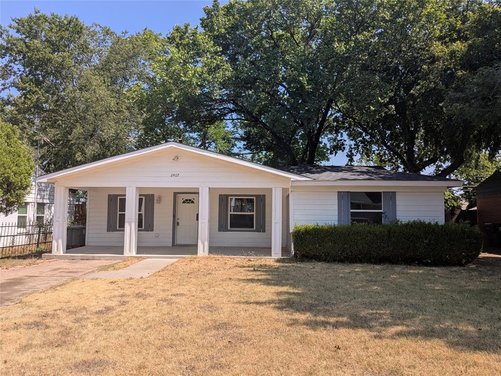 2407 El Capitan Drive Property Photo 1