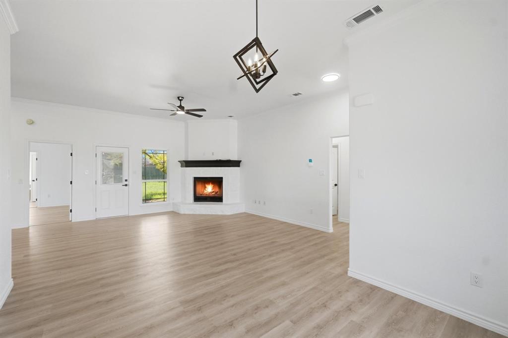 5117 Spring Creek Road Property Photo 9