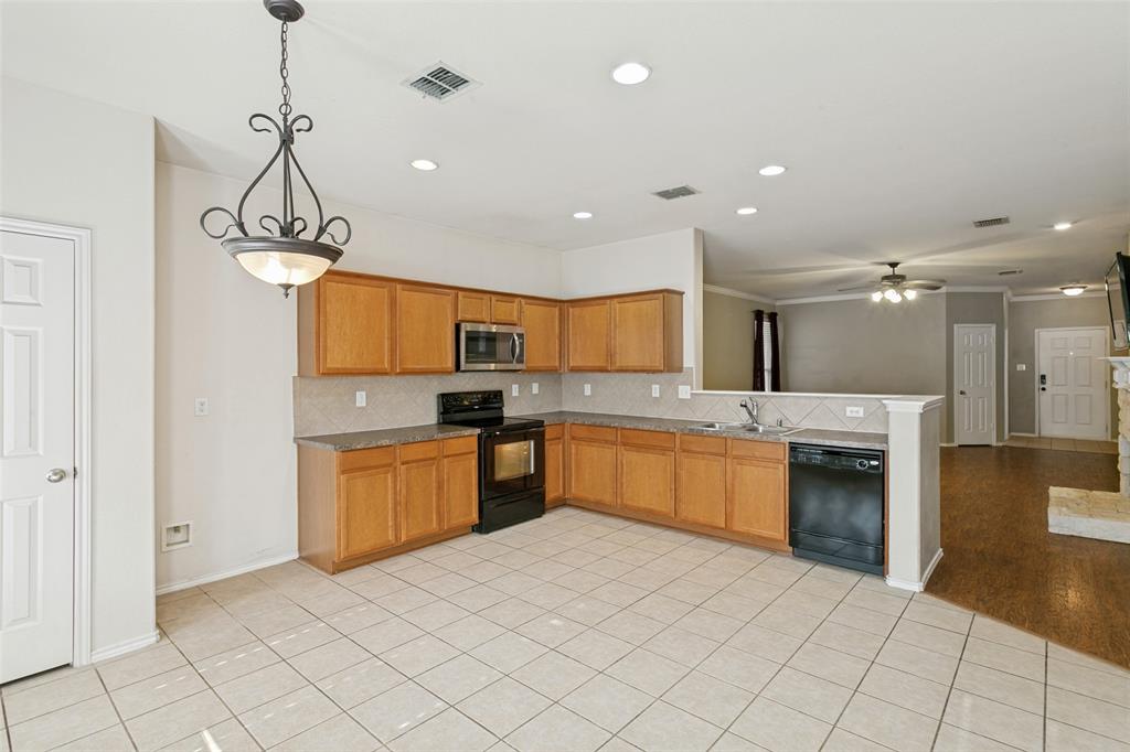 8824 Noontide Drive Property Photo 8