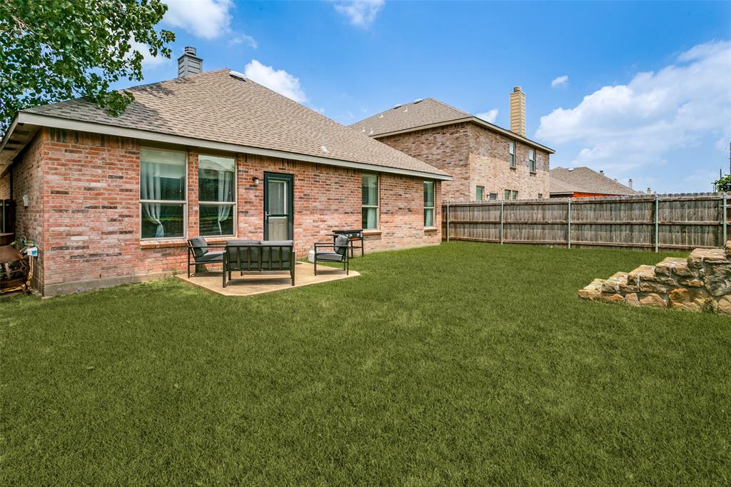 8824 Noontide Drive Property Photo 18