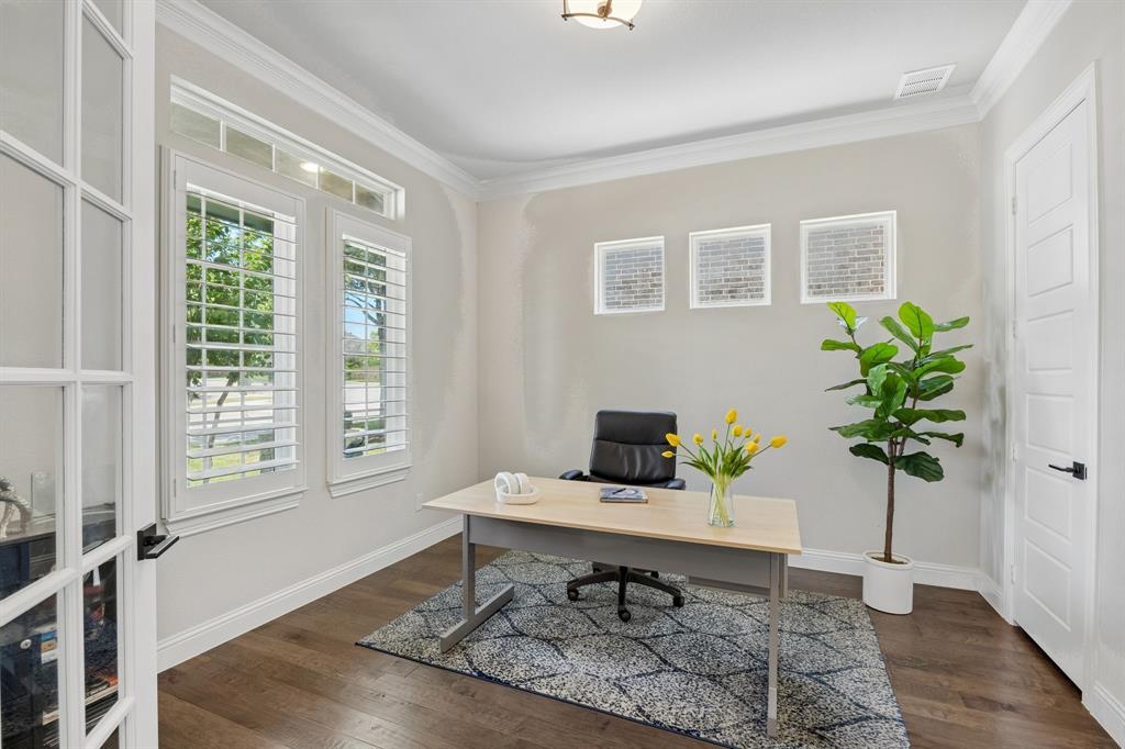 1107 Maverick Drive Property Photo 8