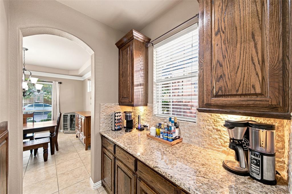 904 Cougar Drive Property Photo 12
