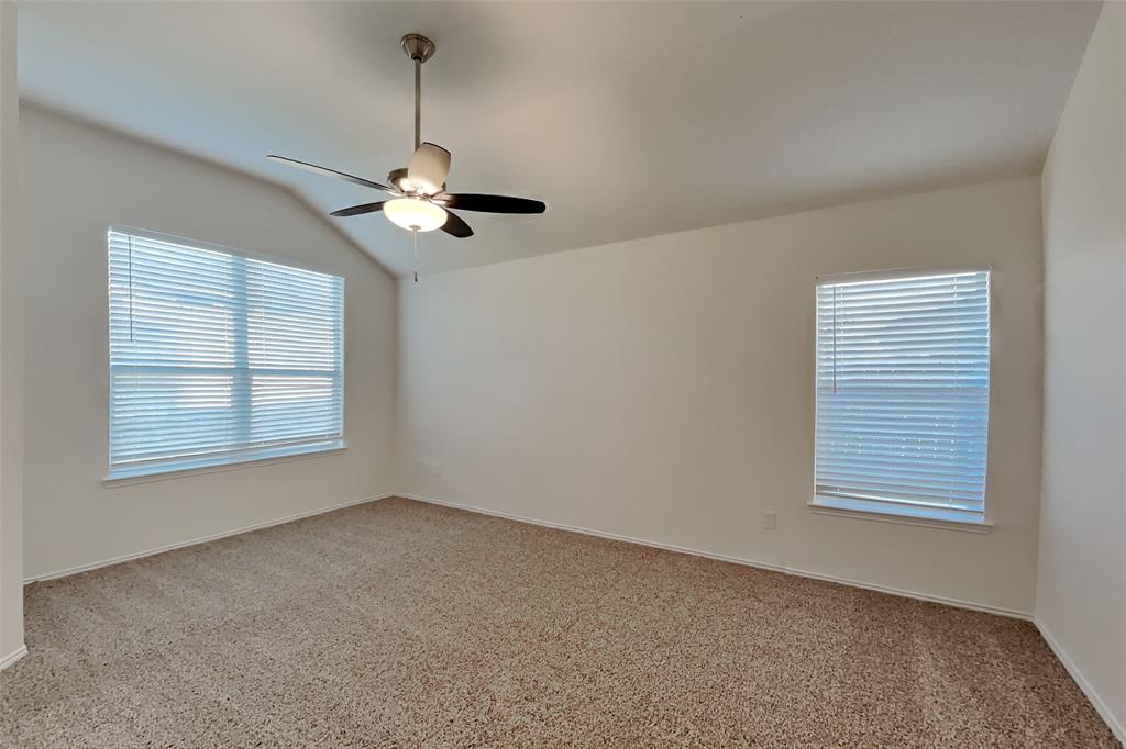 405 Hackberry Drive Property Photo 7