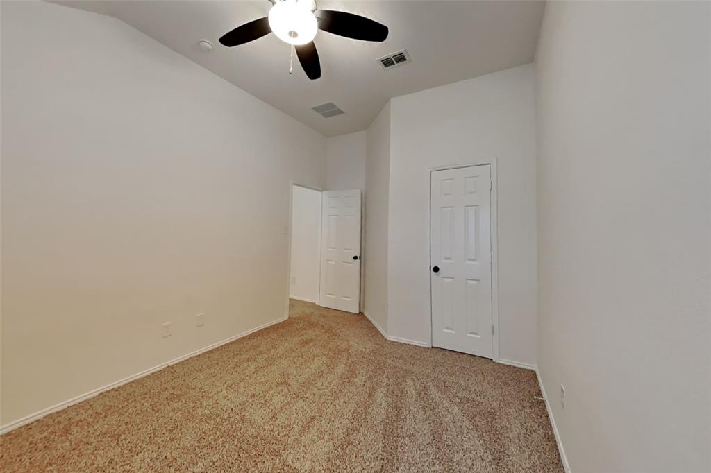405 Hackberry Drive Property Photo 12