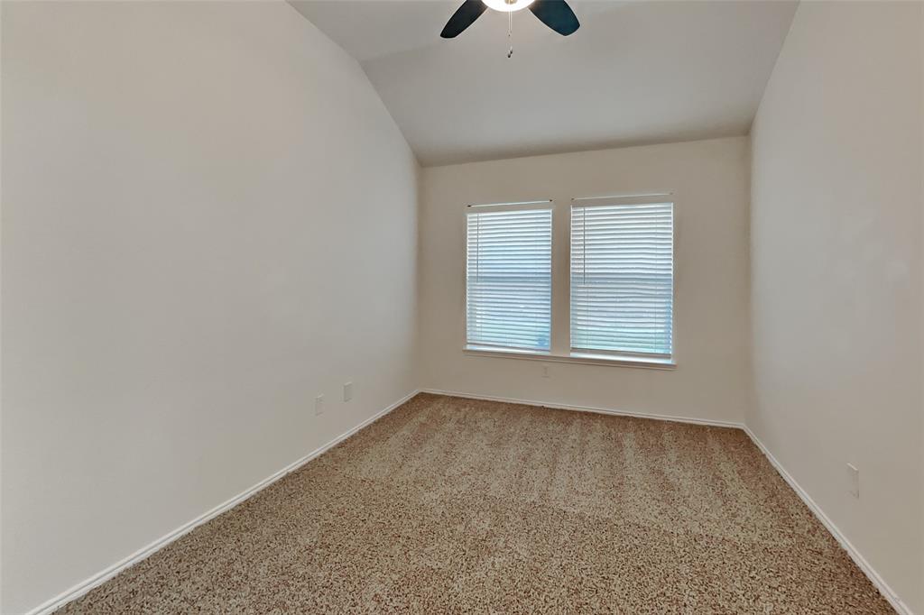 405 Hackberry Drive Property Photo 15