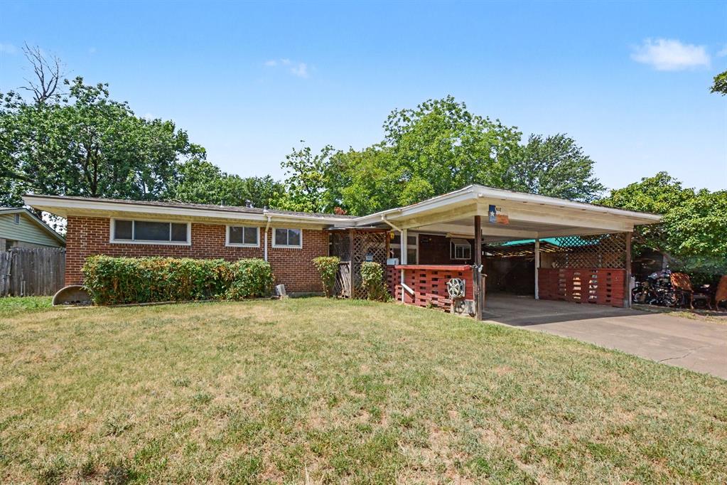 1932 Pilgrim Drive Property Photo 10