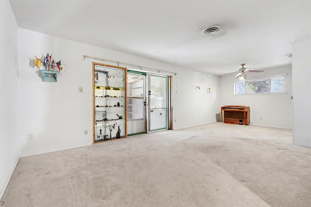 1932 Pilgrim Drive Property Photo 13