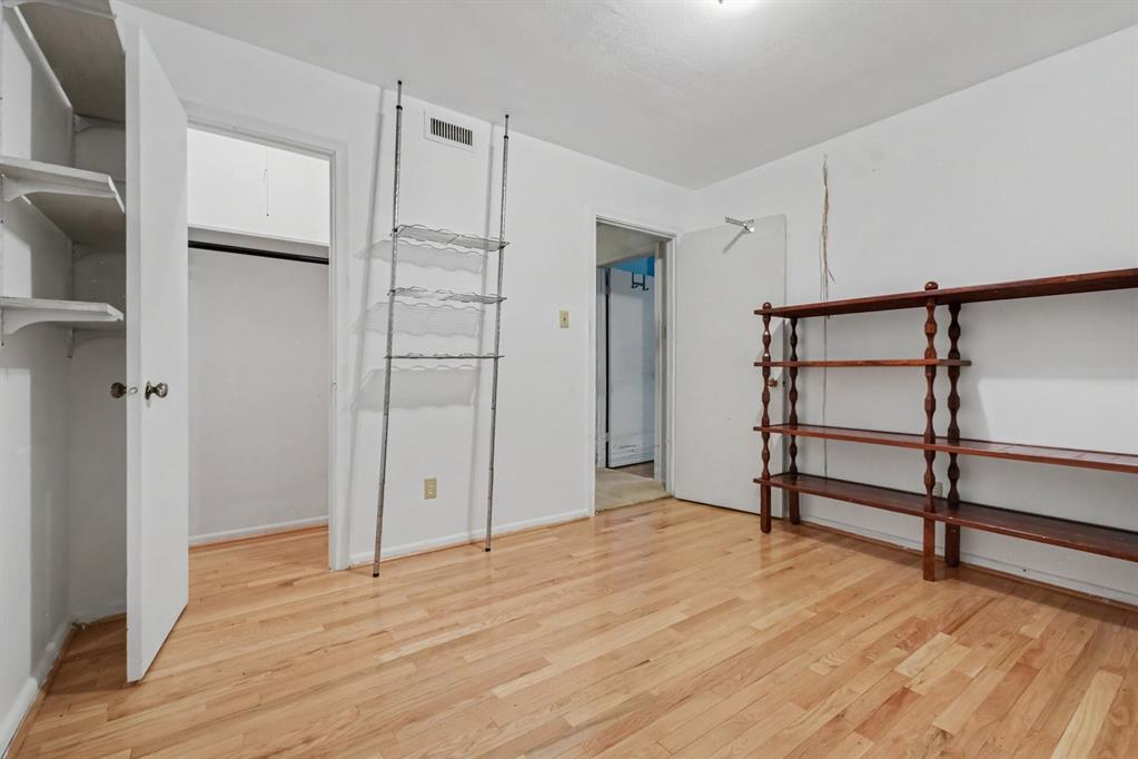 1932 Pilgrim Drive Property Photo 24