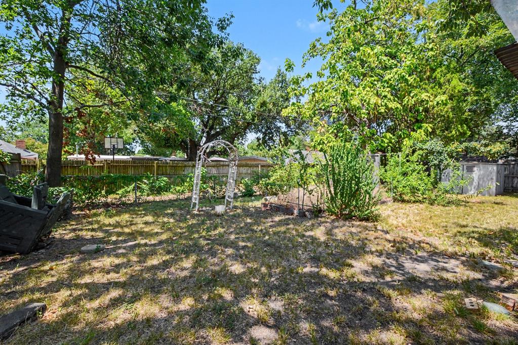 1932 Pilgrim Drive Property Photo 35