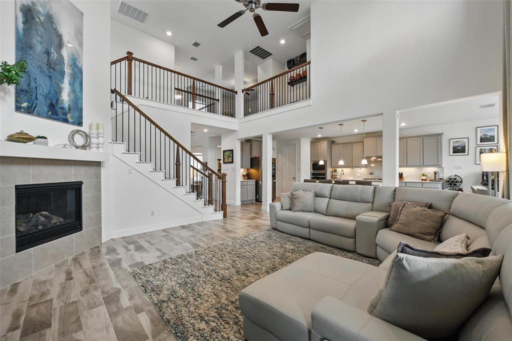 1477 Shooting Star Drive Property Photo 7