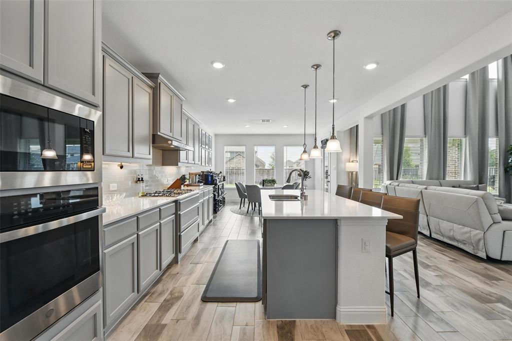 1477 Shooting Star Drive Property Photo 10