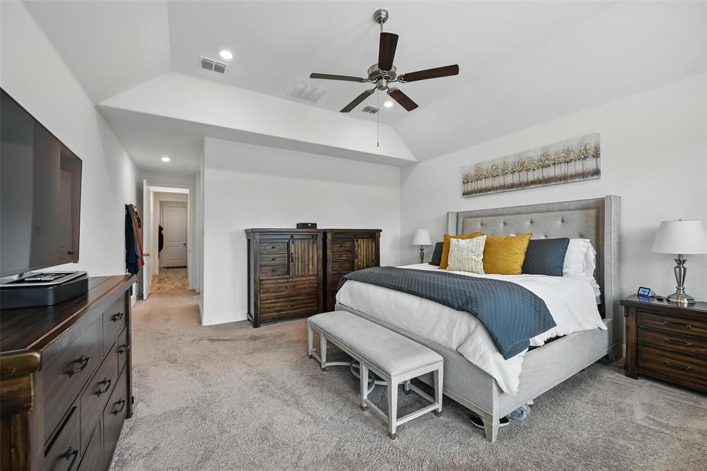 1477 Shooting Star Drive Property Photo 17