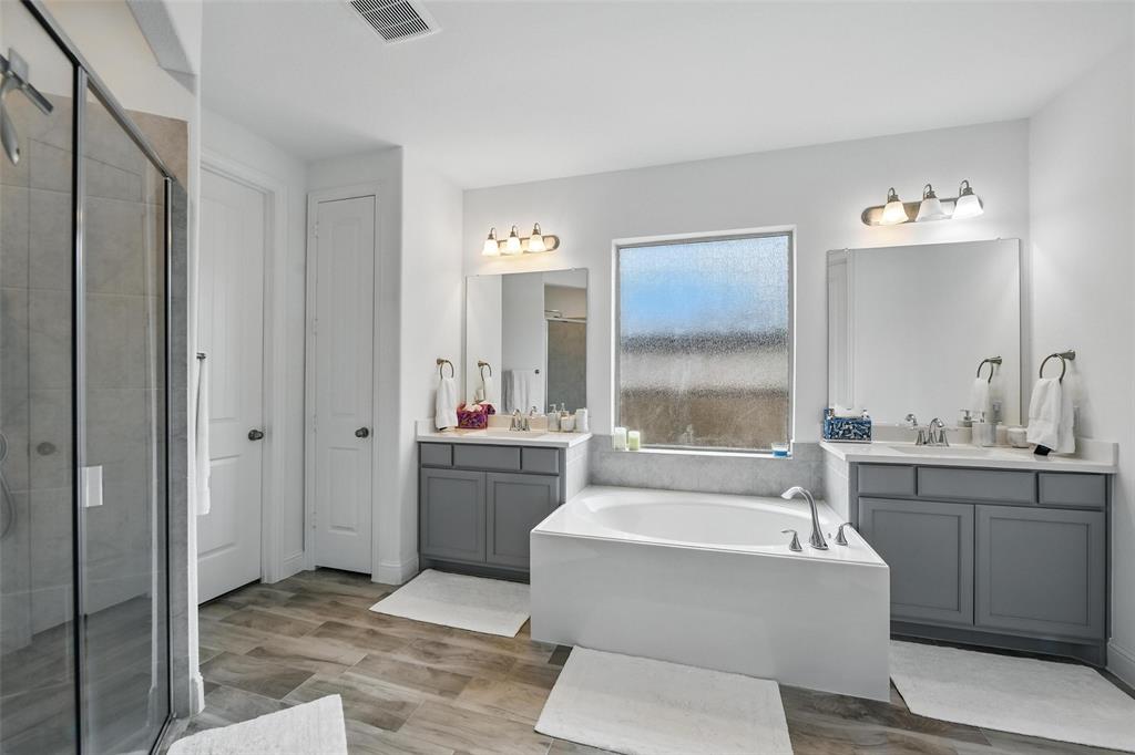 1477 Shooting Star Drive Property Photo 20
