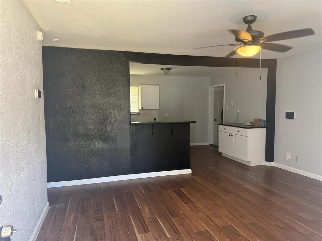 2374 Talco Dr Property Photo 4