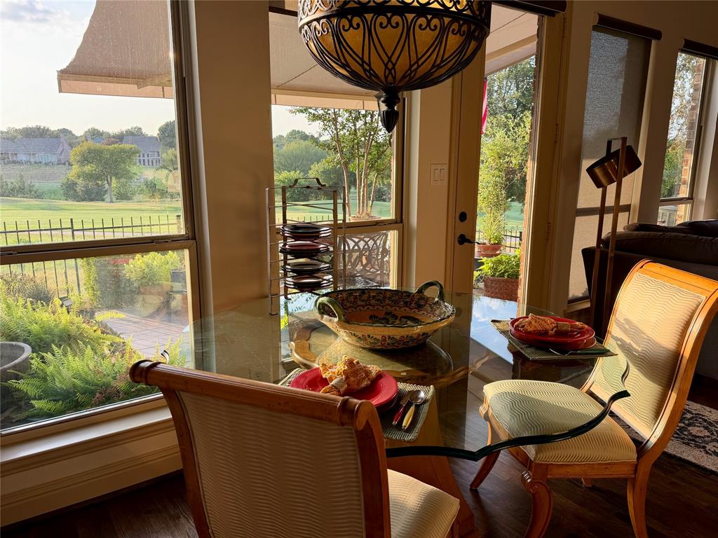 300 Mozart Way Property Photo 15
