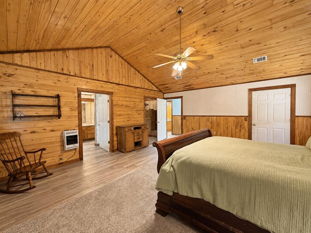6260 Farm Road 197 Property Photo 25