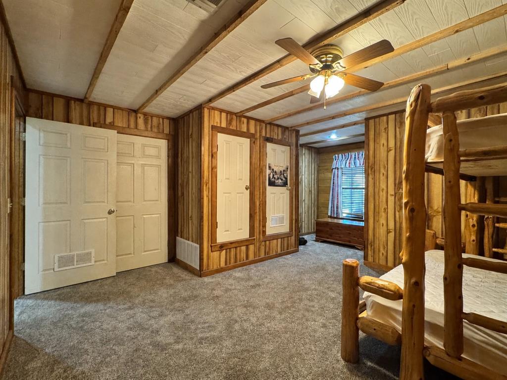 6260 Farm Road 197 Property Photo 31