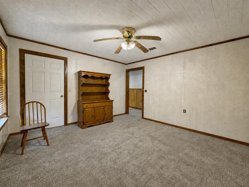 6260 Farm Road 197 Property Photo 34