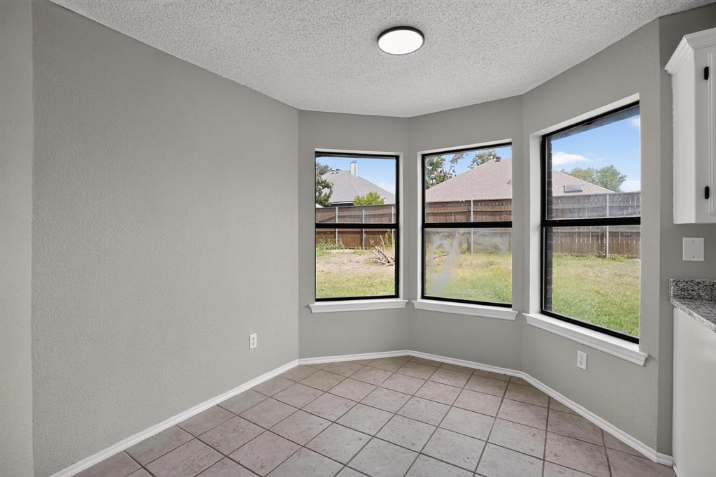 6057 Hillglen Drive Property Photo 16