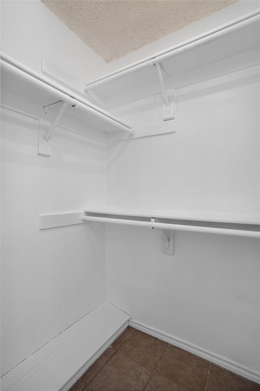 6057 Hillglen Drive Property Photo 32