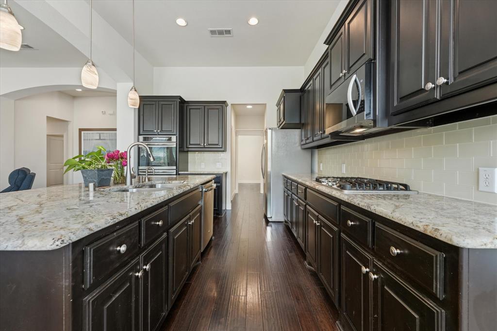 1113 5th Street Property Photo 5