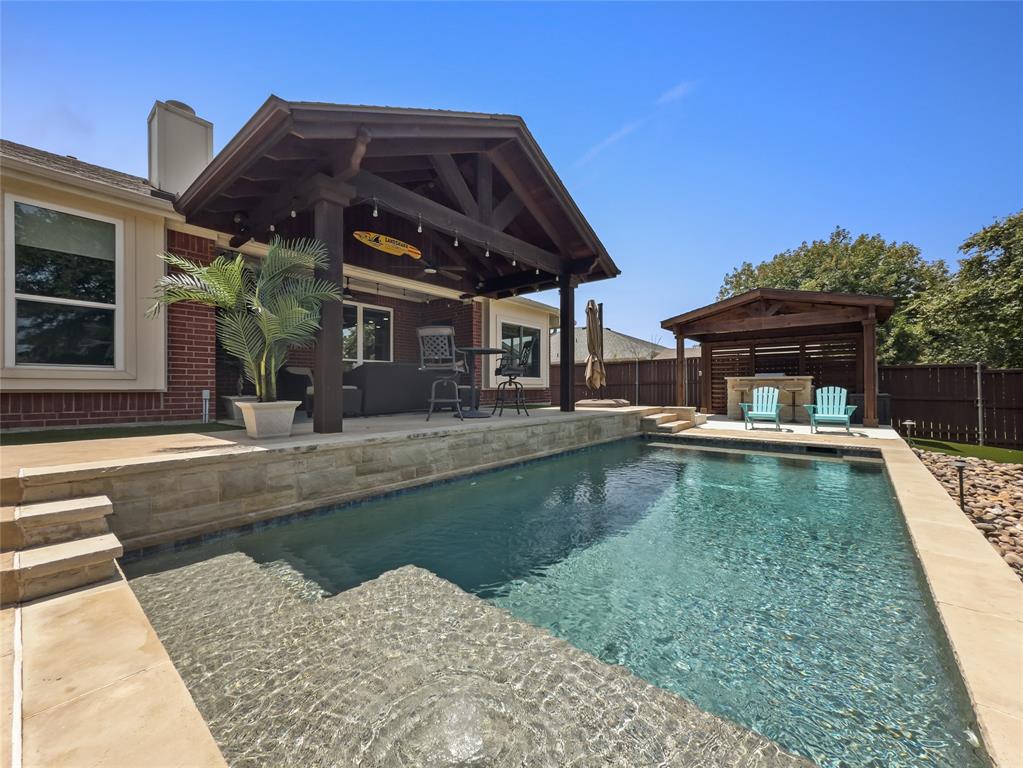 8409 Victory Street Property Photo 1