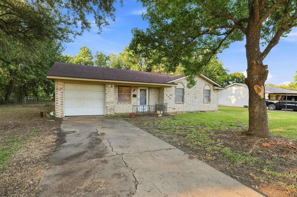 1008 Yeager Street Property Photo 2
