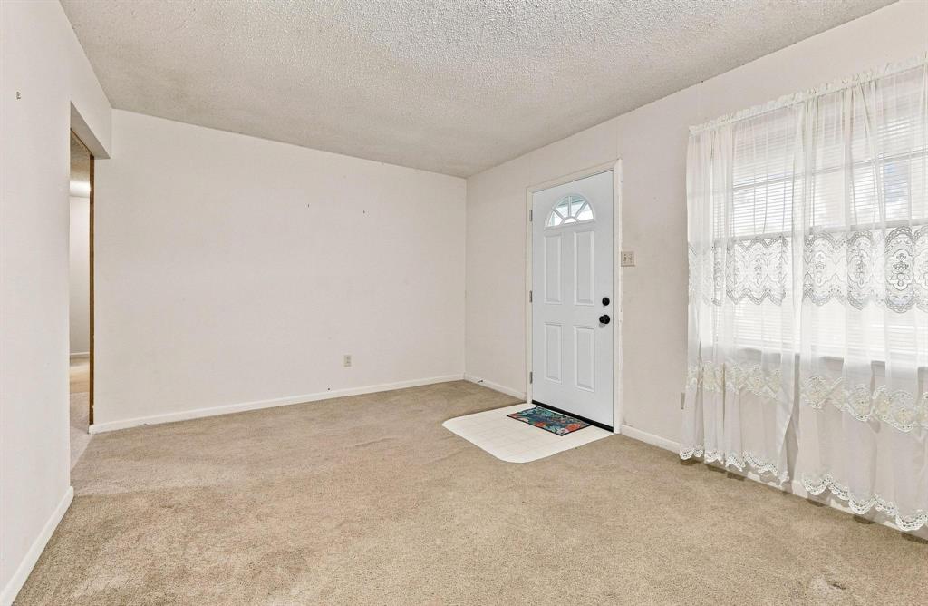 1008 Yeager Street Property Photo 8