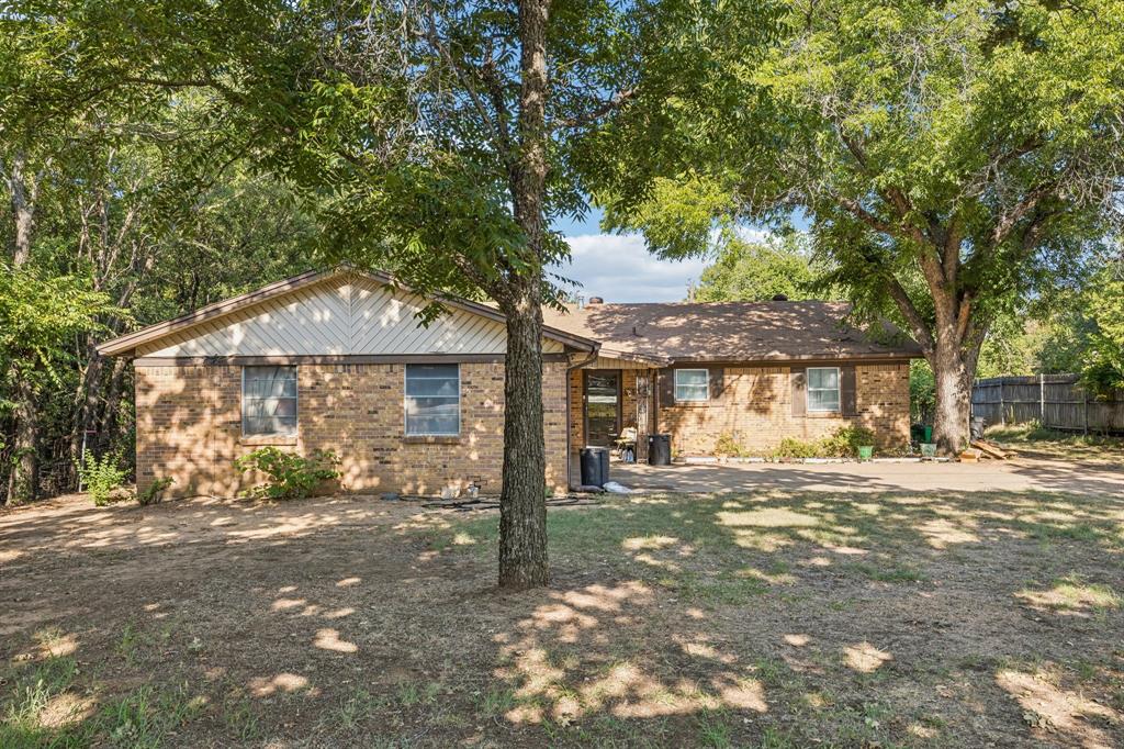 1208 Whitley Road Property Photo 6