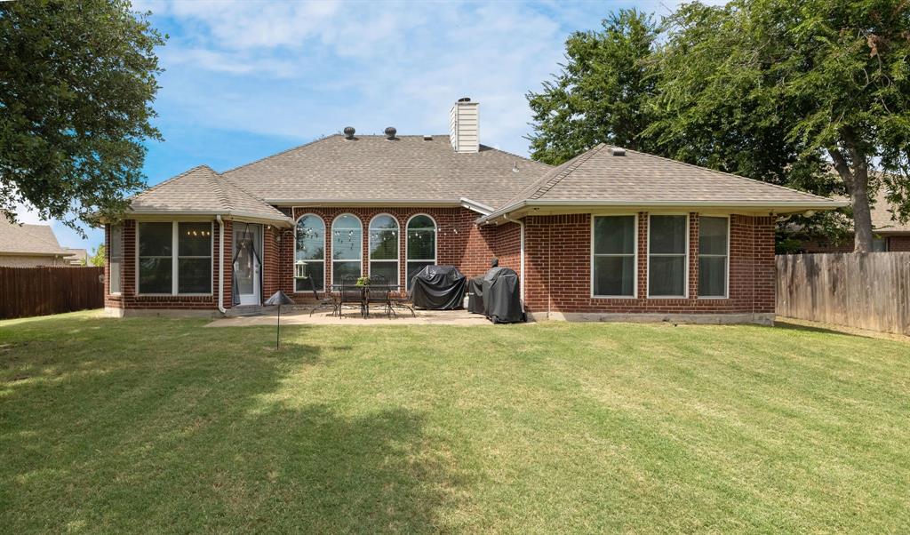301 Carriage Lane Property Photo 33