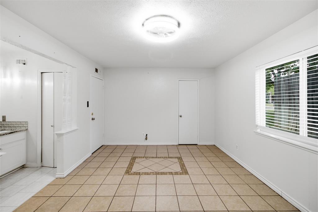 3709 Yaupon Drive Property Photo 27