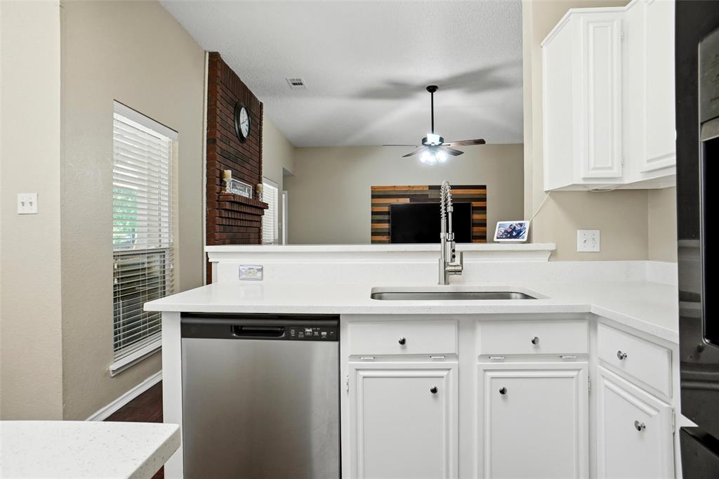 7108 Summerset Drive Property Photo 14