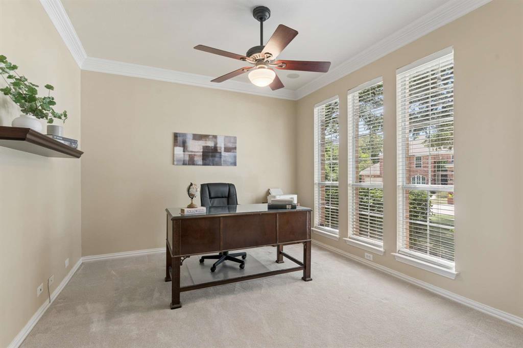 8609 Spectrum Drive Property Photo 11