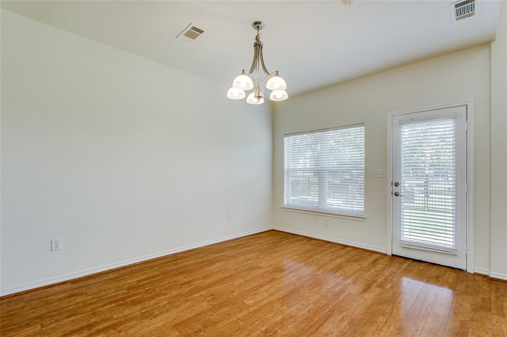 1041 Colonial Drive Property Photo 10